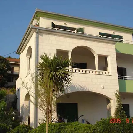 Ivanka - 10 M From Sea Appartamento Marina