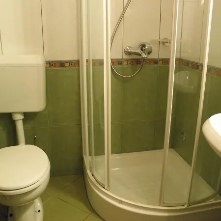 Appartamento Ivanka - 10 M From Sea Marina