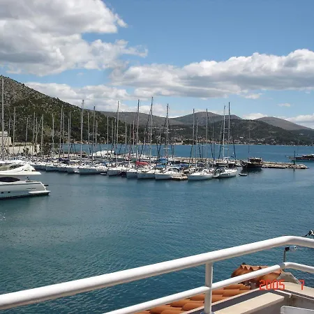Appartamento Ivanka - 10 M From Sea *